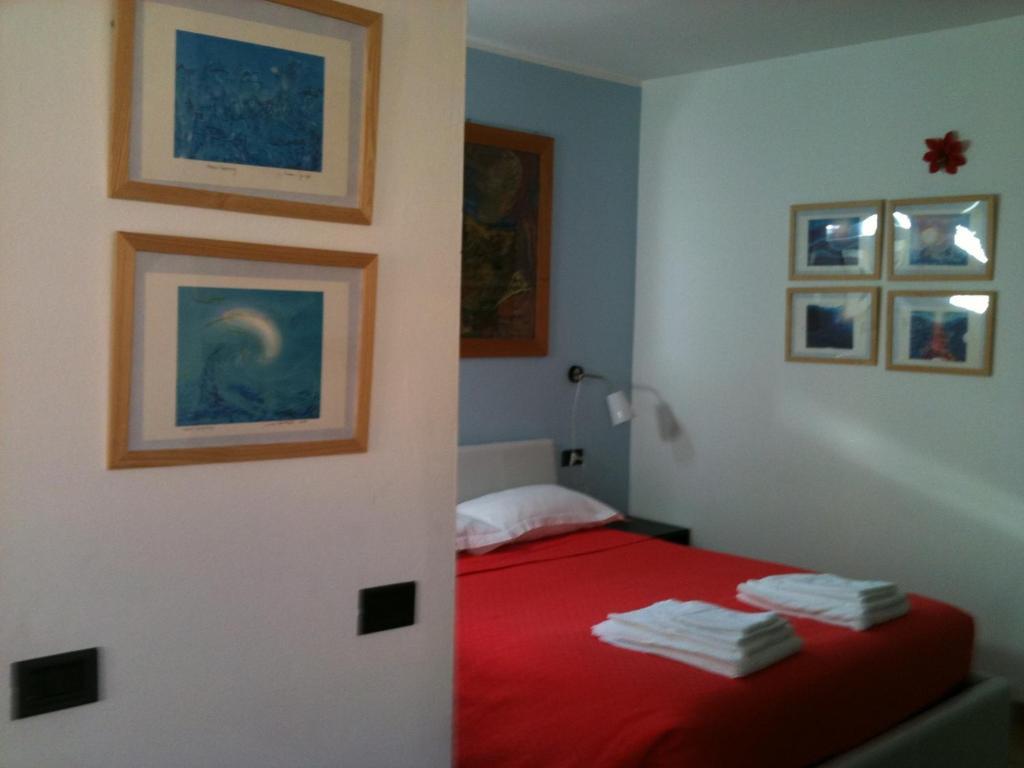 Ripa Del Naviglio B&B Milán Habitación foto